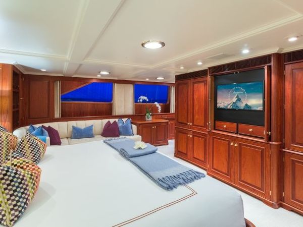 Palmer Johnson 142 | Lady J