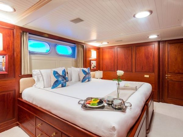 Palmer Johnson 142 | Lady J