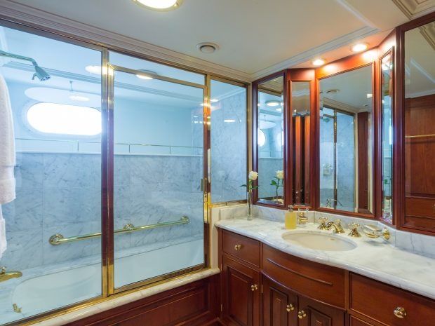 Palmer Johnson 142 | Lady J