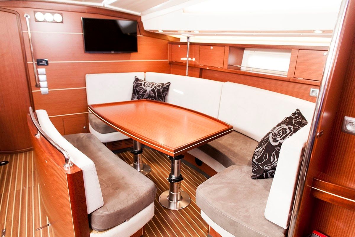 Delphia 47 | Team Adventure