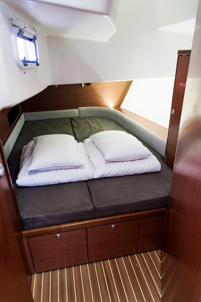 Delphia 47 | Team Adventure