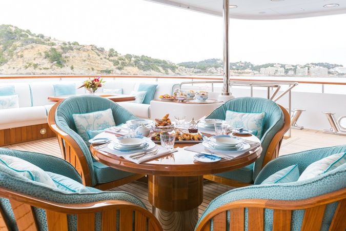 Feadship 213 | Callisto