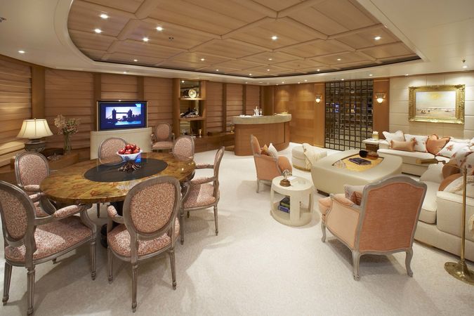 Feadship 213 | Callisto