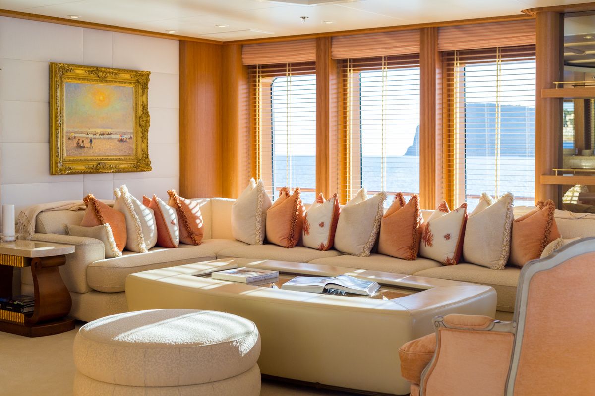 Feadship 213 | Callisto