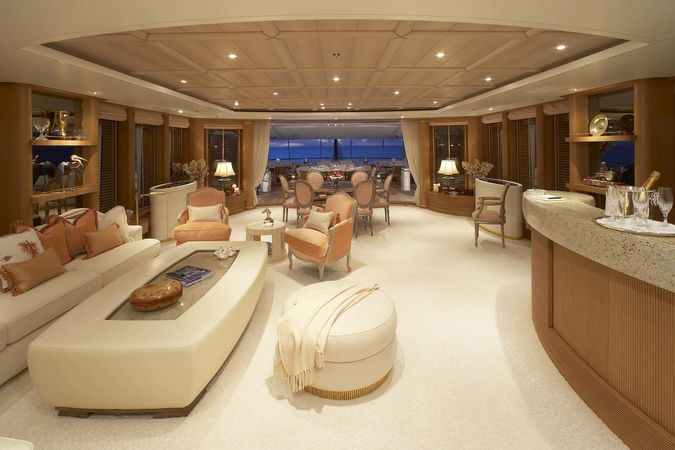 Feadship 213 | Callisto