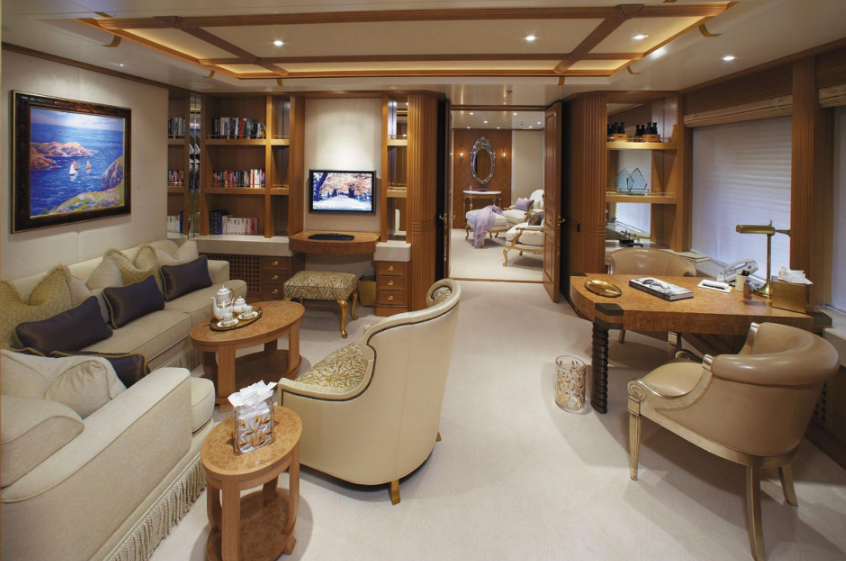 Feadship 213 | Callisto