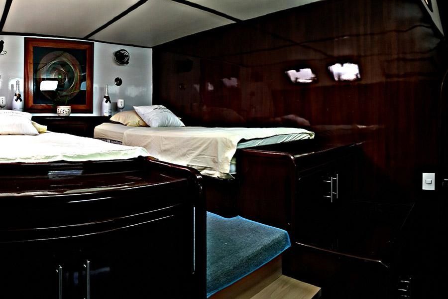 Custom Built 65 | Maxicat