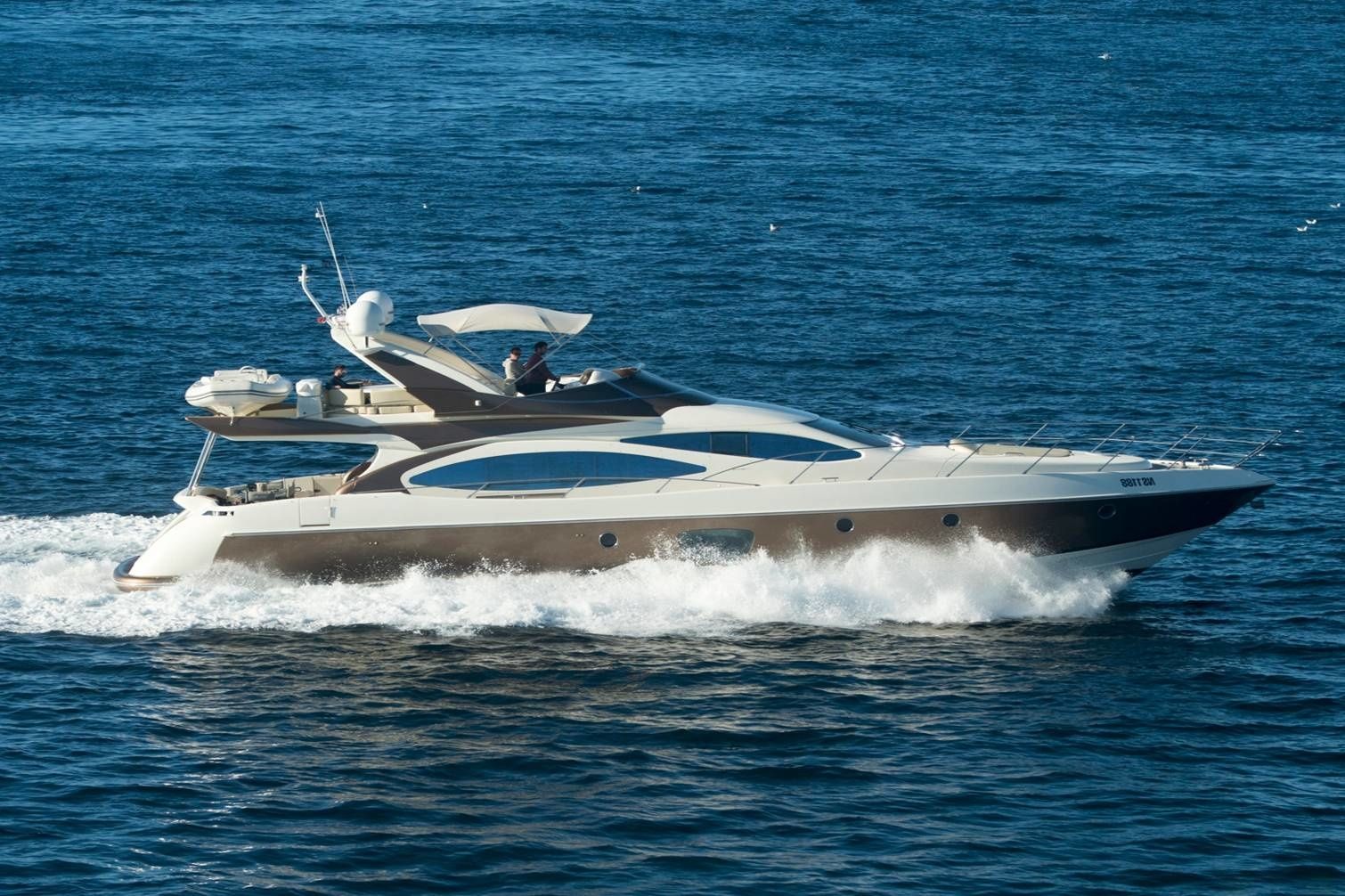 Azimut 68 | Medusa