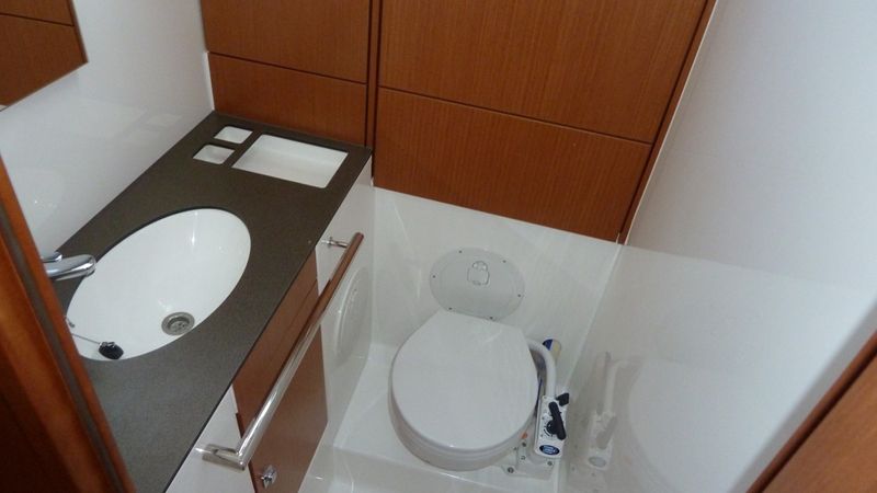 Bavaria Cruiser 46 | Agena