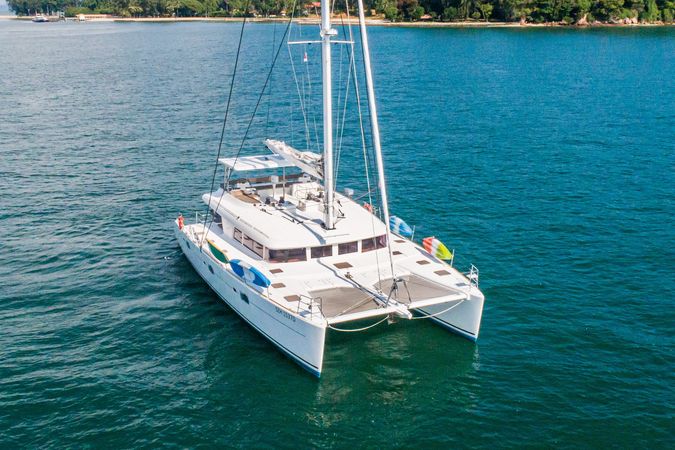 Lagoon 620 | Jyohana