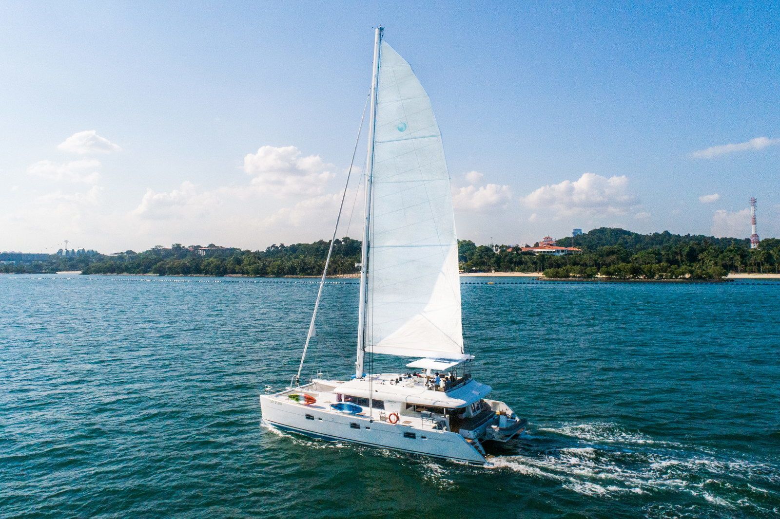 Lagoon 620 | Jyohana