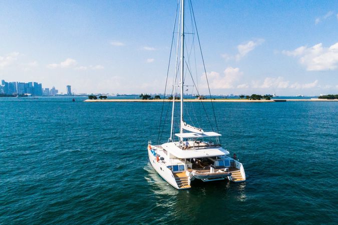 Lagoon 620 | Jyohana