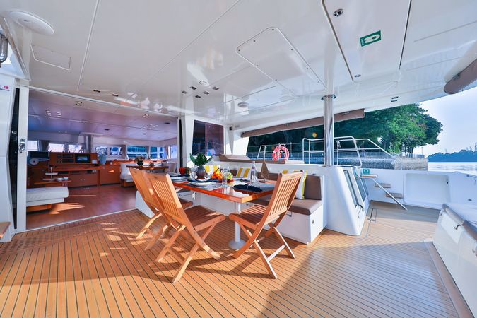 Lagoon 620 | Jyohana