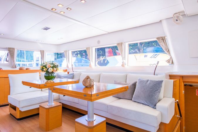 Lagoon 620 | Jyohana