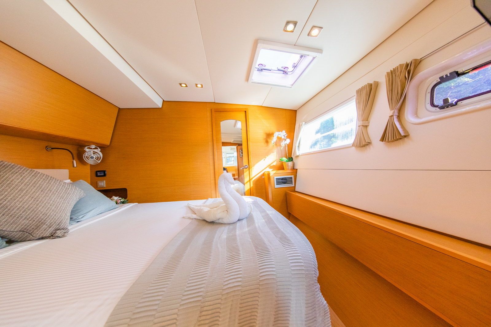 Lagoon 620 | Jyohana