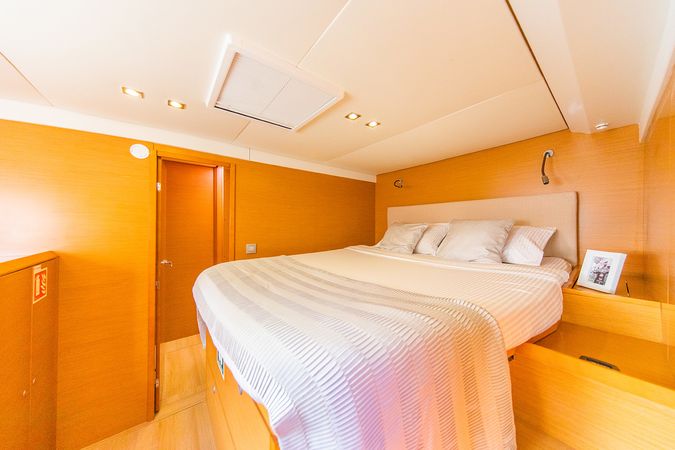 Lagoon 620 | Jyohana