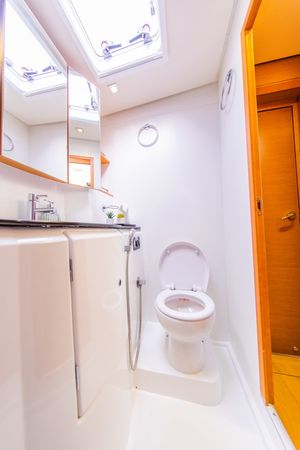 Lagoon 620 | Jyohana