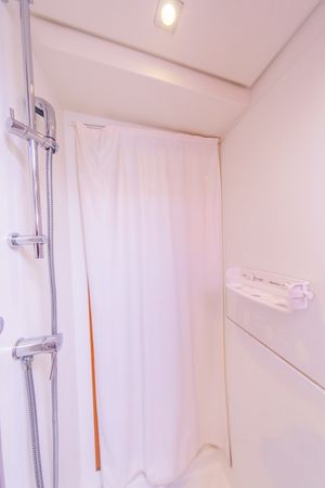 Lagoon 620 | Jyohana