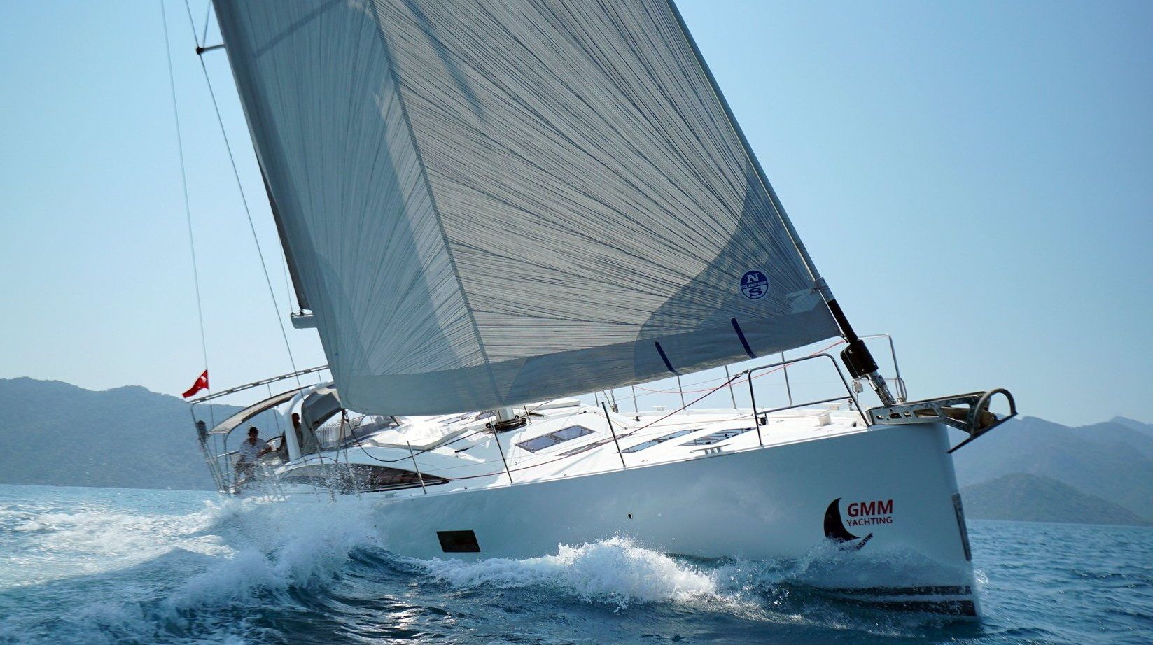 Jeanneau 64 | Freedom