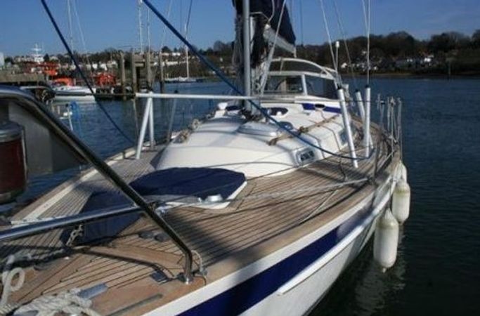 Hallberg Rassy 36 | Kasara