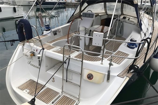 Beneteau Oceanis Clipper 423 | Aenaon