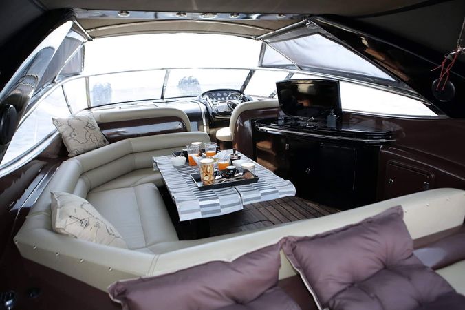 Sunseeker 47 | Aeon Flux