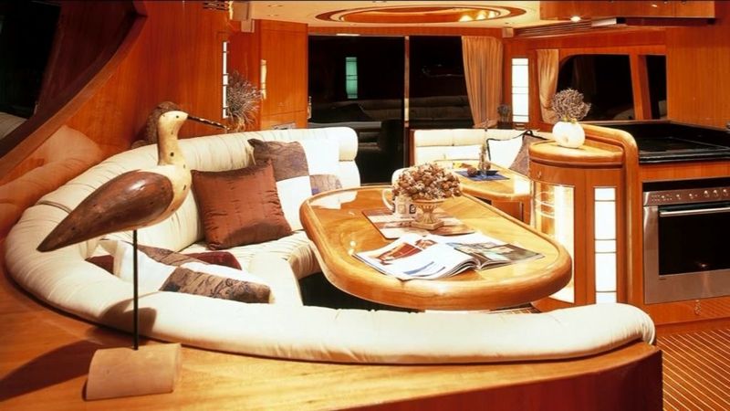 Yaretti 2210 | Mira Mare