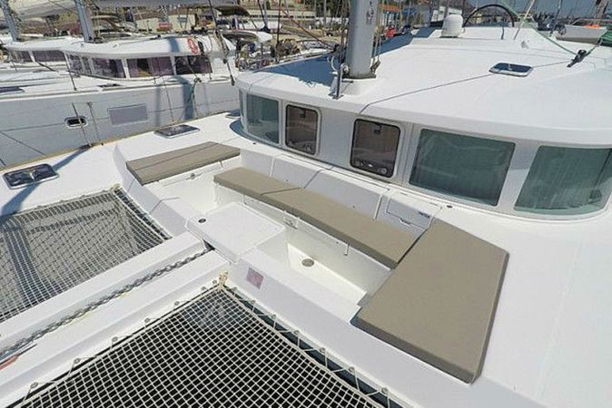 Lagoon 440 | Sponge Bob