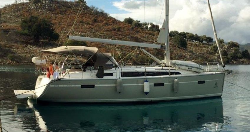 Bavaria Cruiser 37 | Almira