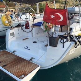 Bavaria Cruiser 37 | Almira