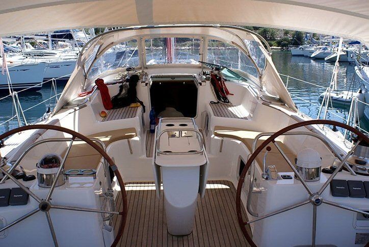 Jeanneau Sun Odyssey 54 DS | Windward Spirit