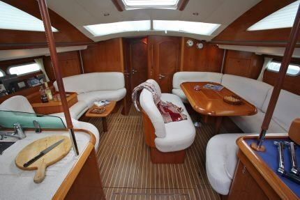 Jeanneau Sun Odyssey 54 DS | Windward Spirit