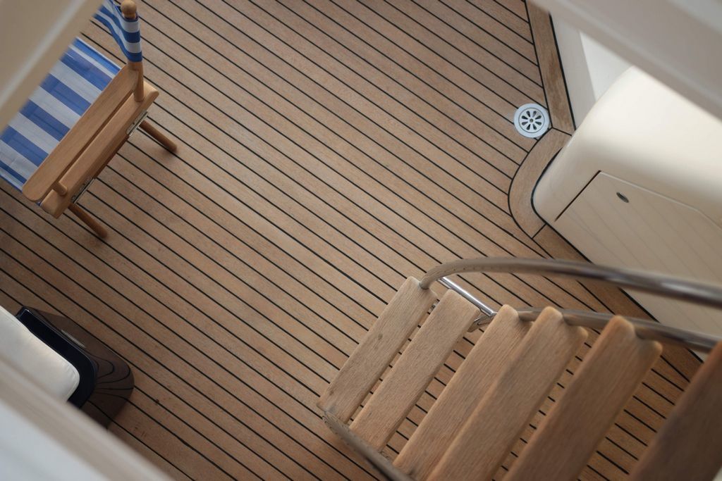 Riva 70 Dolce Vita | Aria Blue