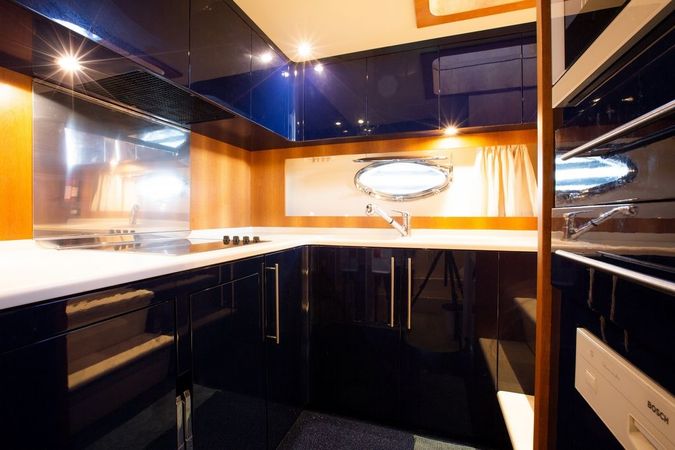 Riva 70 Dolce Vita | Aria Blue