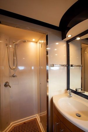 Riva 70 Dolce Vita | Aria Blue