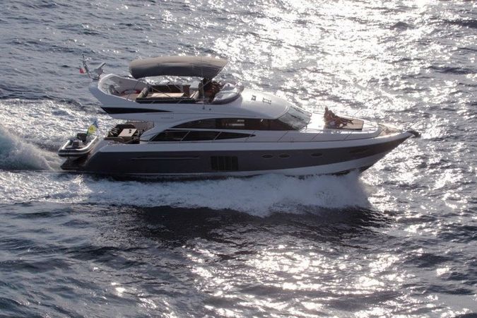 Princess 60 Fly | Mayavee