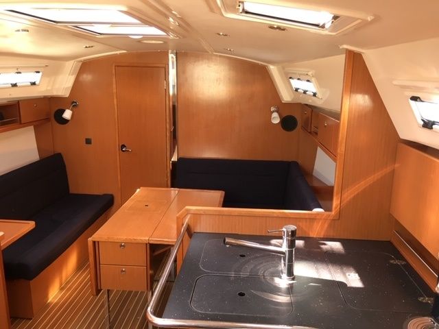 Bavaria Cruiser 36 | Toni Manila
