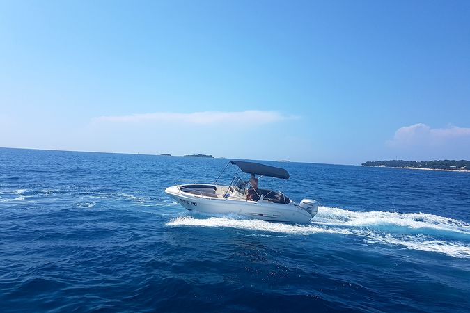 Ranieri 640 | Voyager