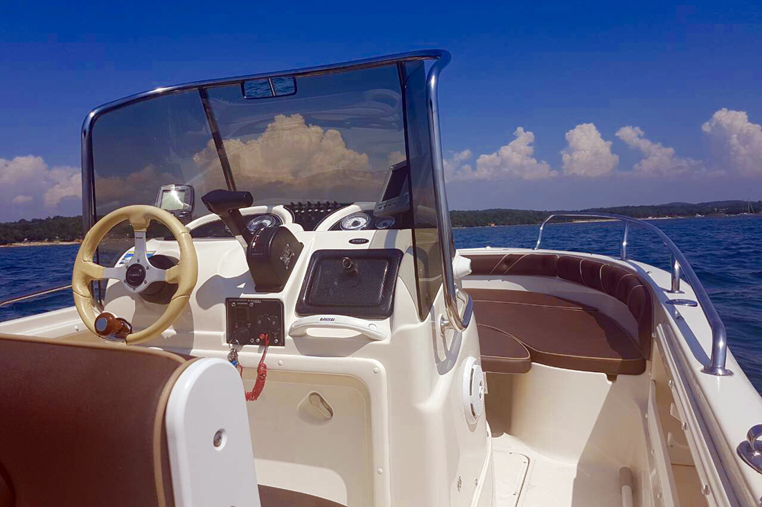 Ranieri 640 | Voyager