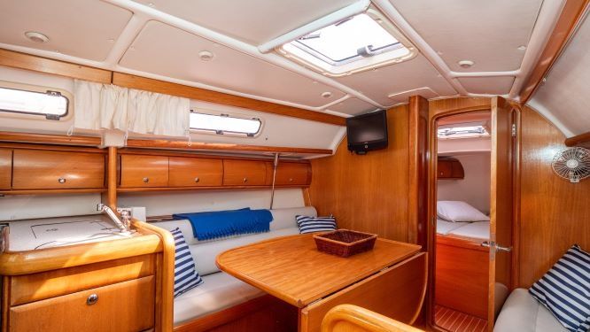Bavaria Cruiser 32 | Lila
