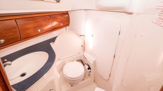 Bavaria Cruiser 32 | Lila