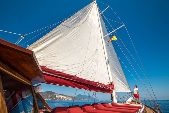 Custom Built 79 | Latife Sultan