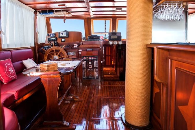 Custom Built 79 | Latife Sultan