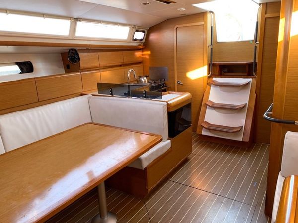 Jeanneau Sun Odyssey 439 | Triada