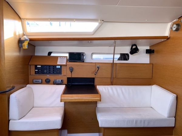 Jeanneau Sun Odyssey 439 | Triada
