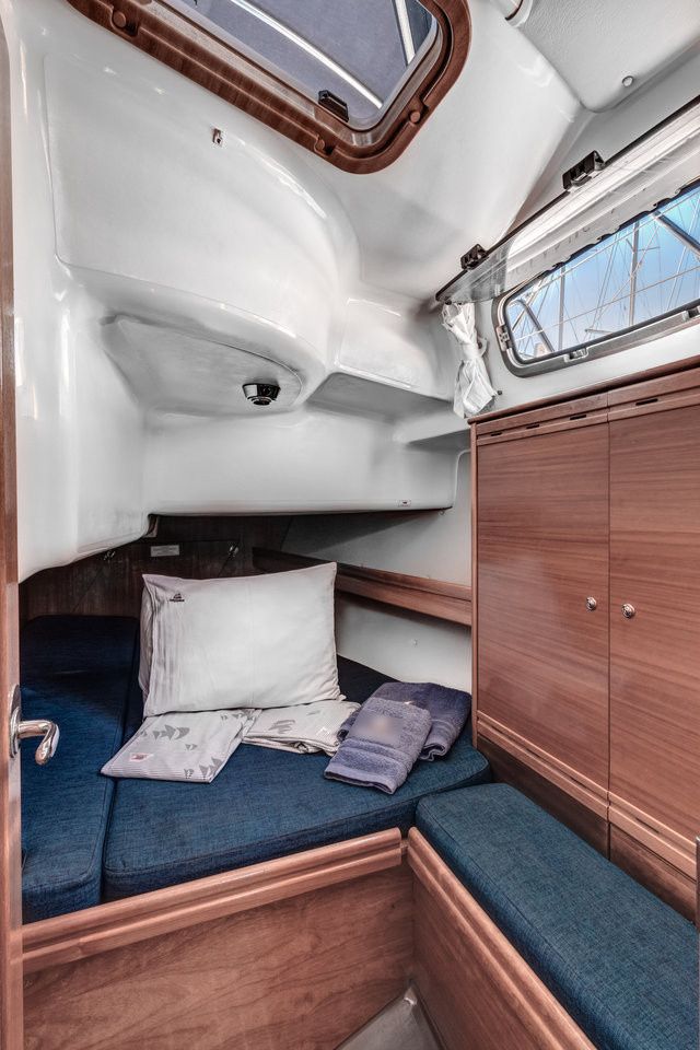 Bavaria Cruiser 37 | Hespera