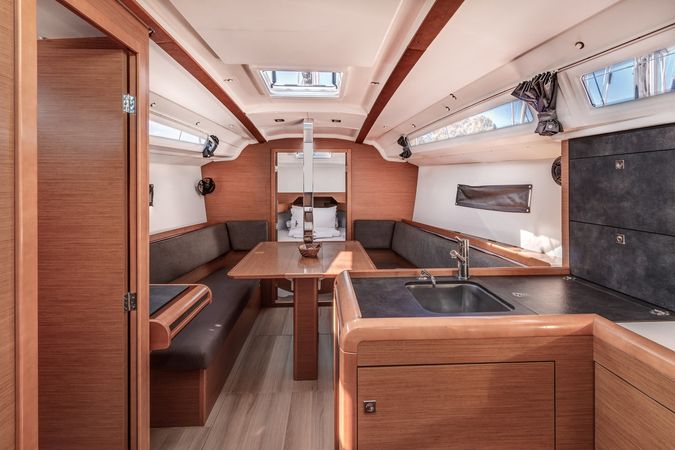 Jeanneau Sun Odyssey 349 | Afrodite