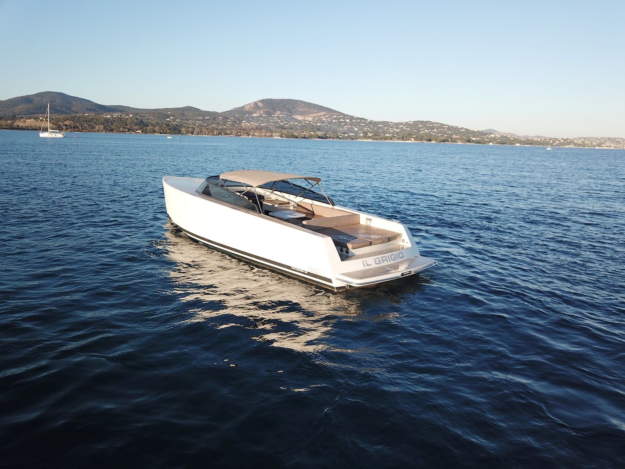 Van Dutch 40 | Il Grigio