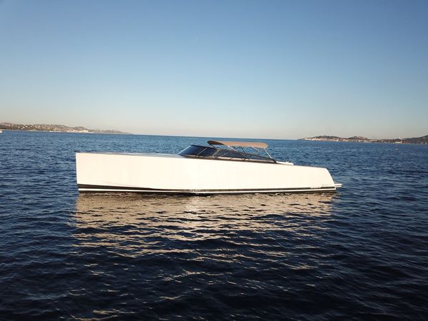 Van Dutch 40 | Il Grigio