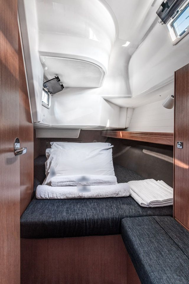 Bavaria Cruiser 37 | Poseidon